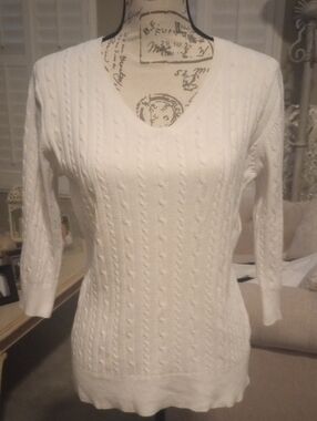 Merona White Cable Knit V-Neck Sweater